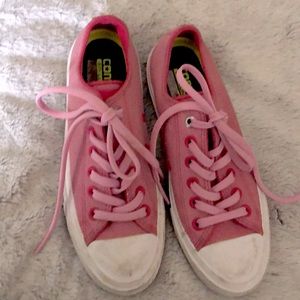 Converse Chuck Taylor Pink Sneakers 7